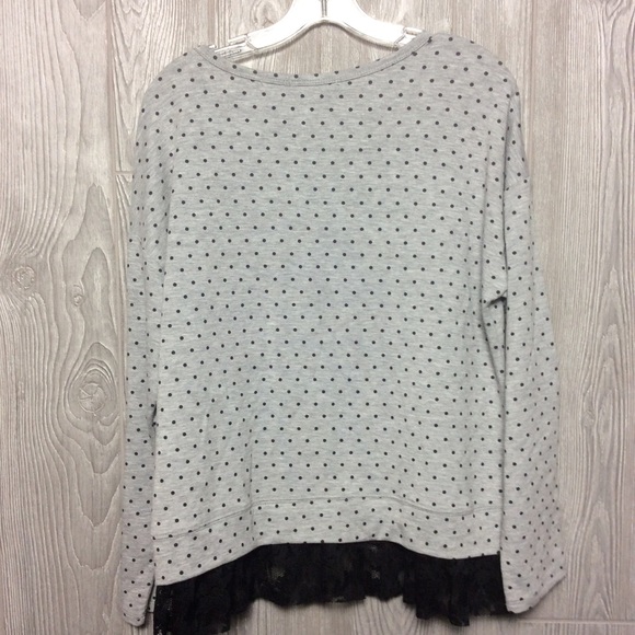 NWT Gray and Black Top with Lace Trim PLUS SIZE 1X - Picture 6 of 6